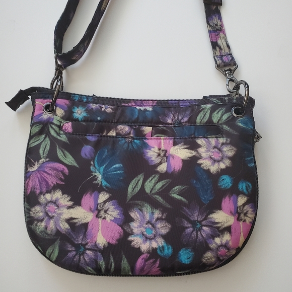 Lug Swivel Expandable Crossbody in Bloom Black with RFID Protection - Picture 4 of 16
